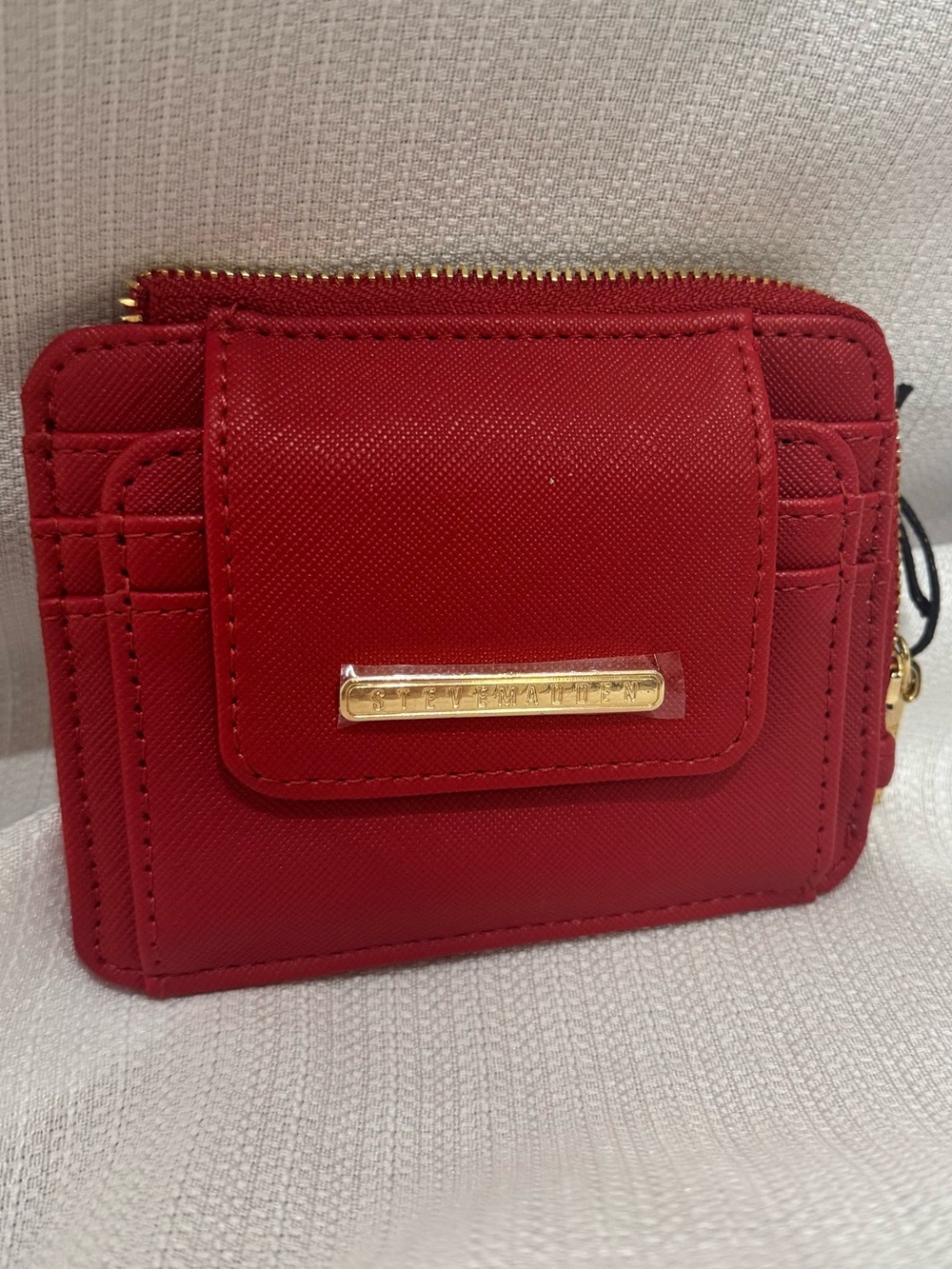 ✨NWT✨ Steve Madden Red Zip Card Wallet